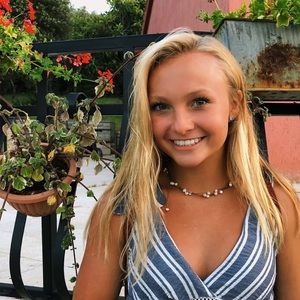 Meet your Posher, Catherine